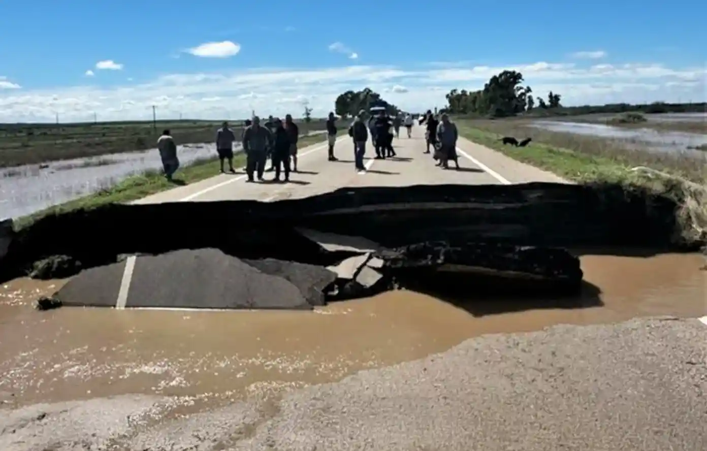 Vialidad Nacional actualizó el estado de las rutas afectadas por el temporal en Bahía Blanca