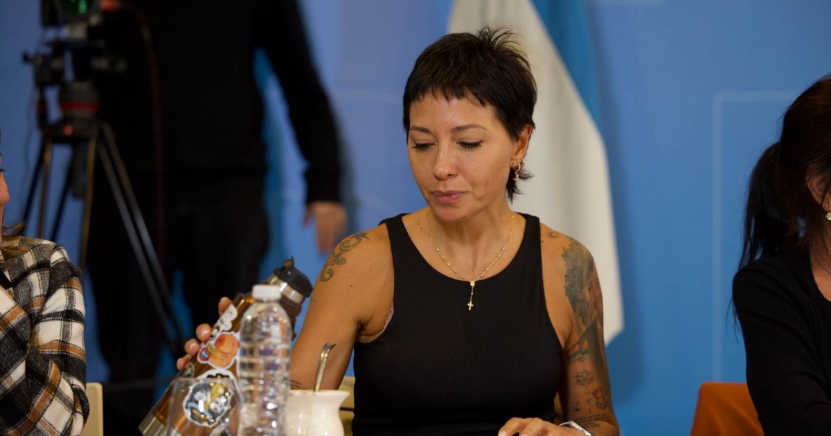"Fuerte cruce entre Milei y Mendoza: ¿Destrucción del kirchnerismo?"