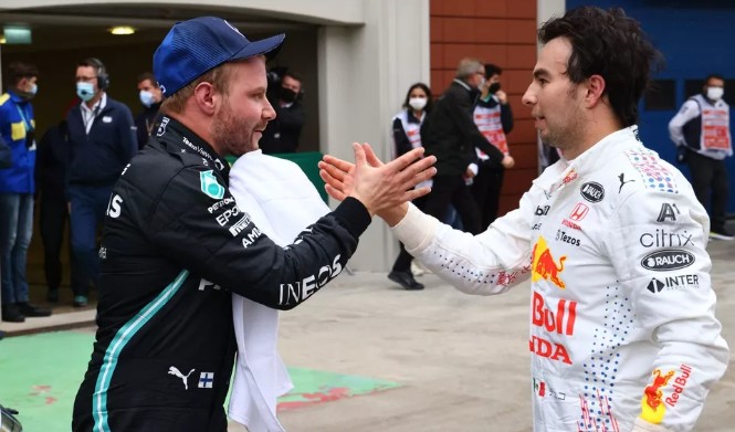Cadillac apuesta por la experiencia: Checo Pérez y Valtteri Bottas serán sus pilotos en la Fórmula 1 2026.