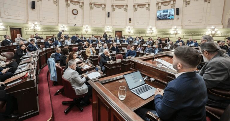 Convención de Santa Fe: rosca política y definiciones en la recta final para las elecciones de octubre