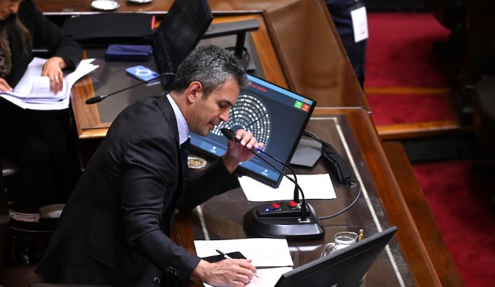 El oficialismo consolida veto de Milei al aumento de jubilaciones con apoyo de gobernadores