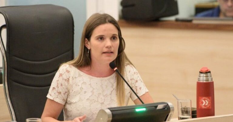 Fórmula sorpresa en cierre de listas del peronismo de Santa Fe: la diagonal de unidad entre Caren Tepp y Agustín Rossi.