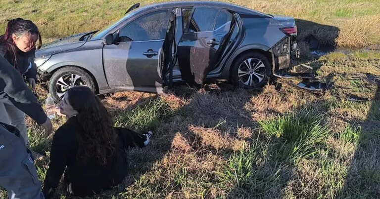 Imputan a Martín Menem por manejo temerario de choferes en la Cámara de Diputados, tras accidente de Rocío Bonacci en la ruta.