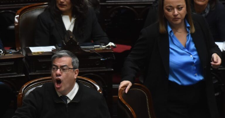 Jubilaciones: Gobernadores ayudan a Javier Milei a blindar veto y evitar aumento del 7,2%.