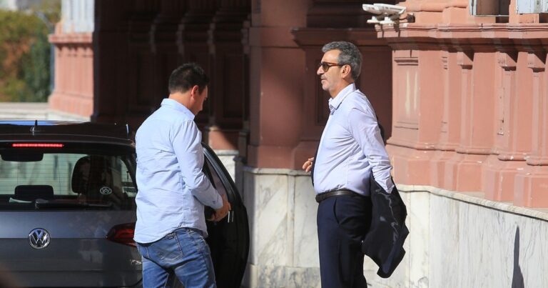 La partida de Manes beneficia a Randazzo, pero Somos no consolida la alianza.