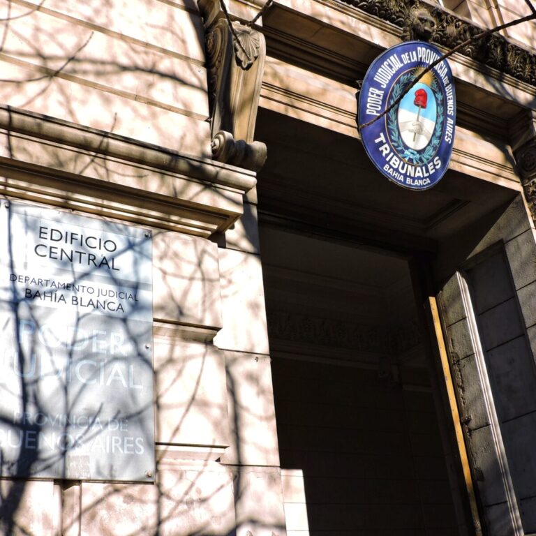Oficializan designación de 5 altos funcionarios judiciales en Bahía Blanca.
