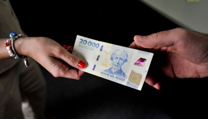 Tasas de plazos fijos superan el 50%: Banco CMF lidera con 55% y Cuenta DNI atrae a 60.000 inversores.