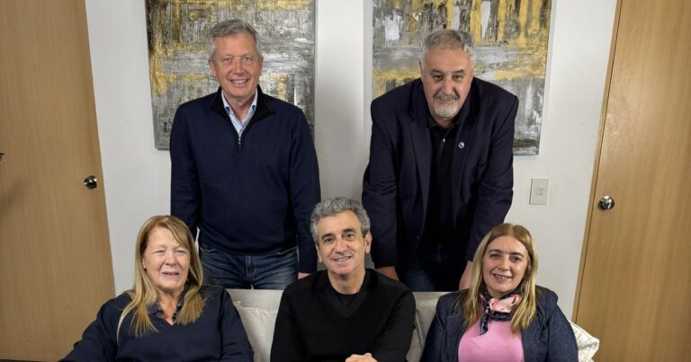 Tercera vía en Buenos Aires: laberinto de alianzas entre Randazzo, Coalición Cívica y Unión Federal.