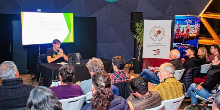 UPSOS realiza charla sobre aspectos legales y acceso a tratamientos del cultivo de cannabis.