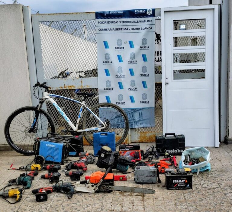 Allanamiento en Villa Nocito: detienen a hombre por encubrimiento y desobediencia, objetos secuestrados incluyen droga.