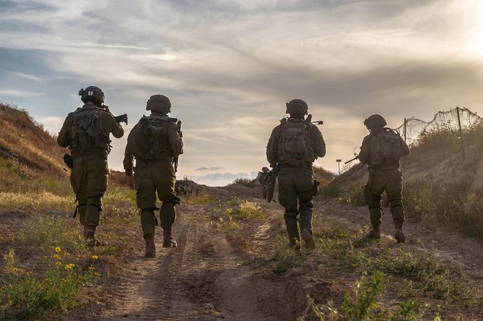 Ejército israelí urge evacuar Gaza antes de ofensiva terrestre.