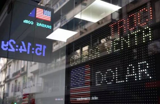 El dólar supera techo de banda de flotación: BCRA activa intervención.