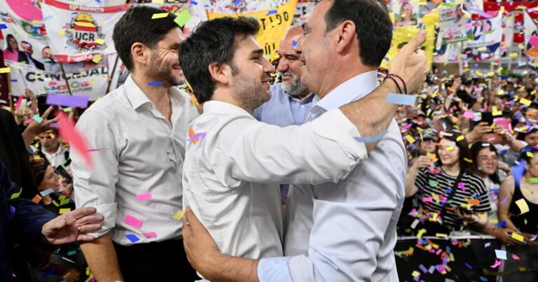 Gustavo Valdés lidera el primer paso federal en Provincias Unidas 2027