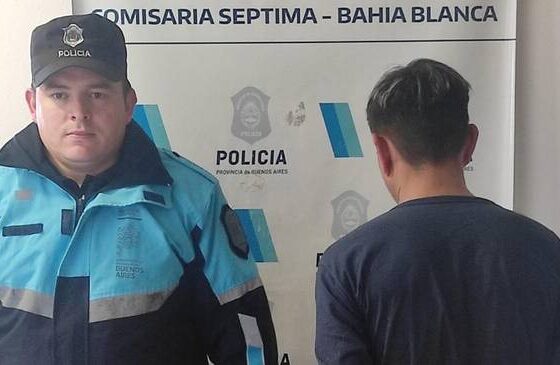 Joven roba luminarias en salón de eventos, es detenido y liberado en Bahía Blanca