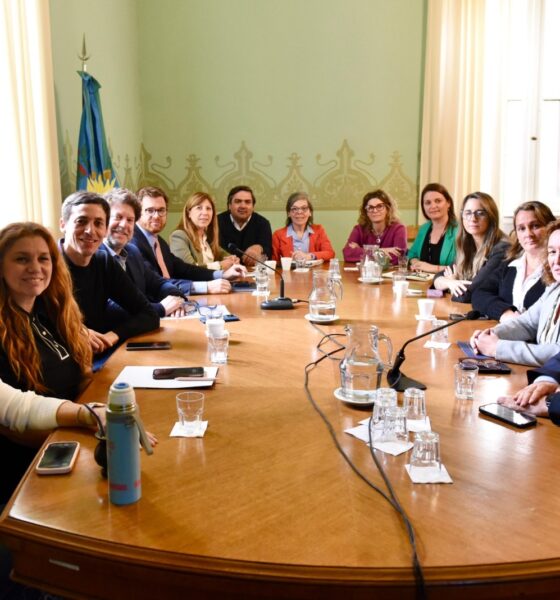 Legisladores de la UCR - Cambio Federal exigen el Presupuesto Provincial 2026 y obras paralizadas.