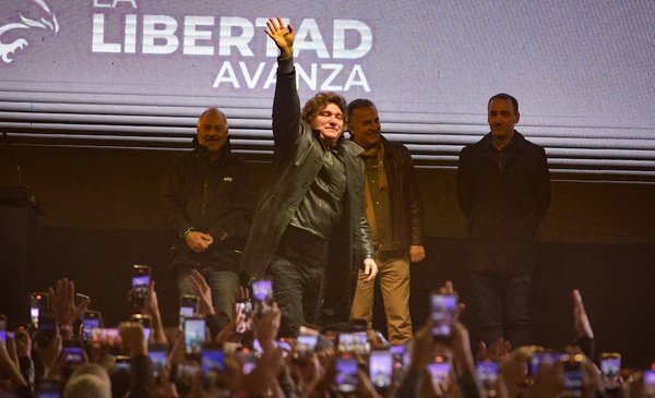 Milei insta a los bonaerenses a decidir en un cierre de campaña movido. ¡Conoce los detalles!