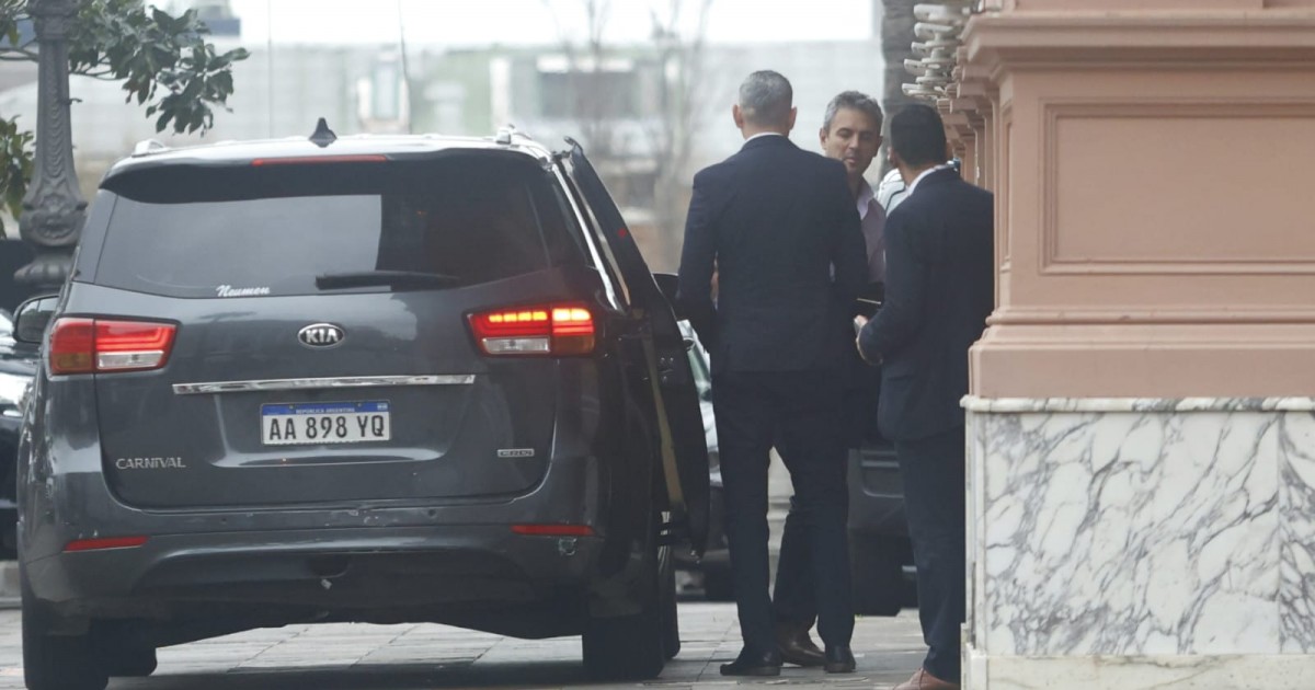 Reunión urgente: Milei evalúa correr a los Menem del gobierno