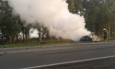 Tragedia en Laprida: Dos bahienses fallecen y otro lucha por su vida tras impactante accidente.