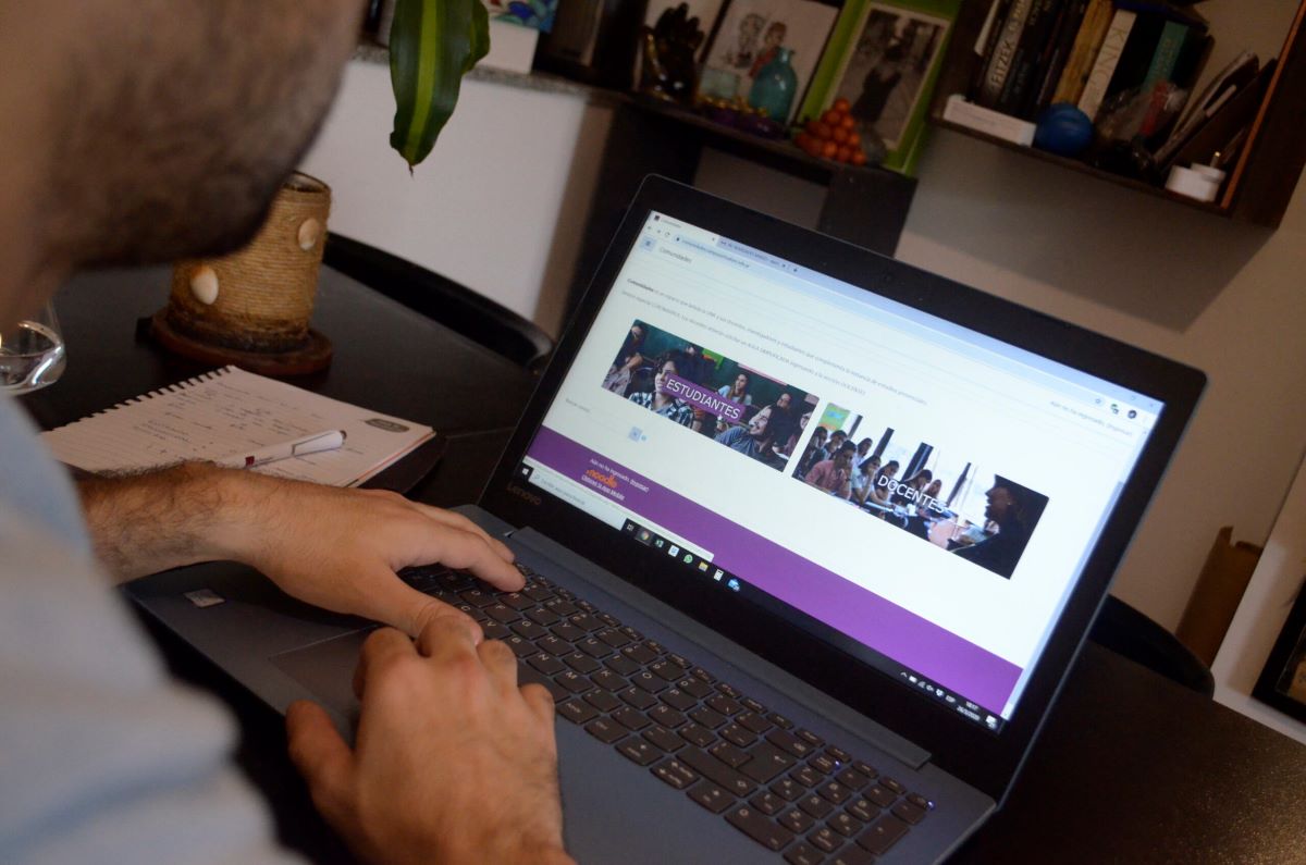 Universidad Nacional del Sur lanza nuevos cursos virtuales: ¡Capacitación docente y Gestión del Patrimonio en octubre!