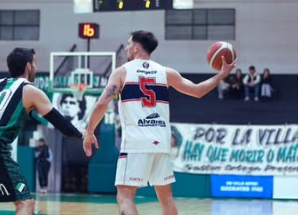 Villa Mitre lidera el torneo de Básquet tras vencer a Napostá