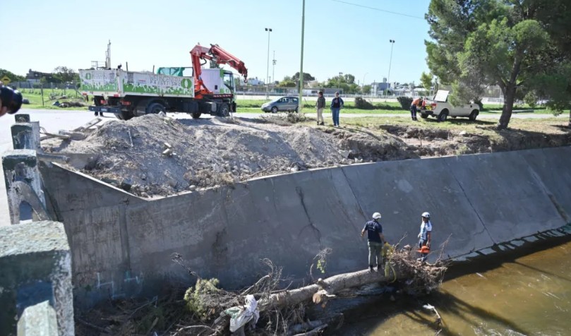 Avanza la obra en los puentes de Pampa Central y Don Bosco: detalles exclusivos del avance de los trabajos.