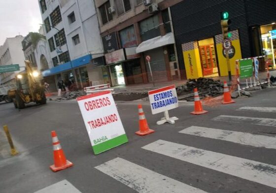 Cortes totales en Bahía Blanca este lunes: Belgrano y Pueyrredón afectados por obras de reencarpetado.