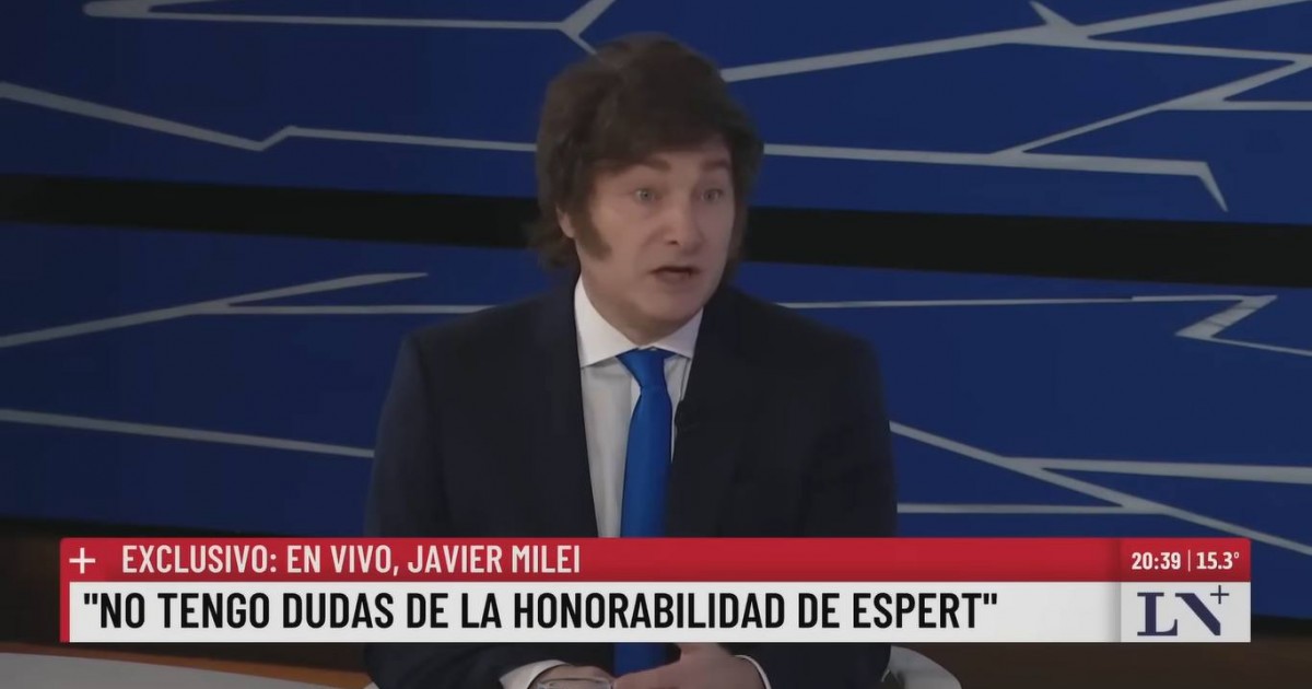 Denuncian a Milei por declaraciones que implican abuso de autoridad y manipulación judicial.