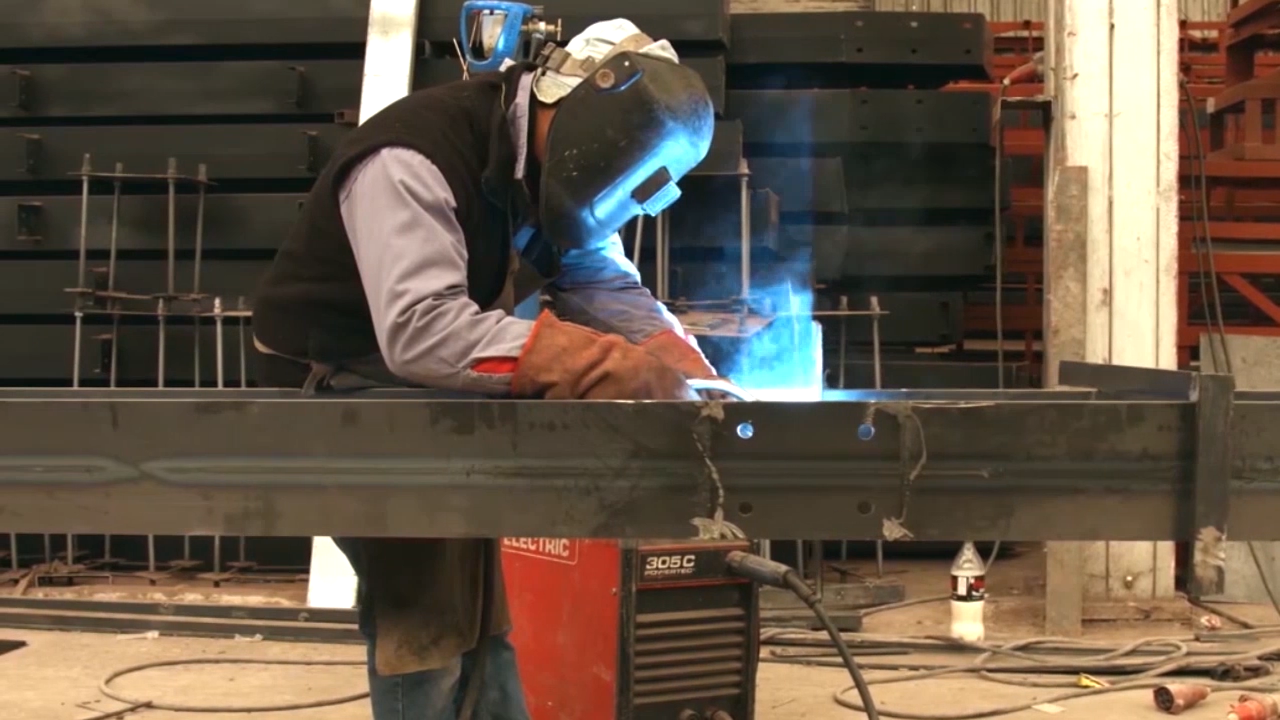 Disminución del 13% en la demanda laboral industrial durante el Bimestre IV 2025