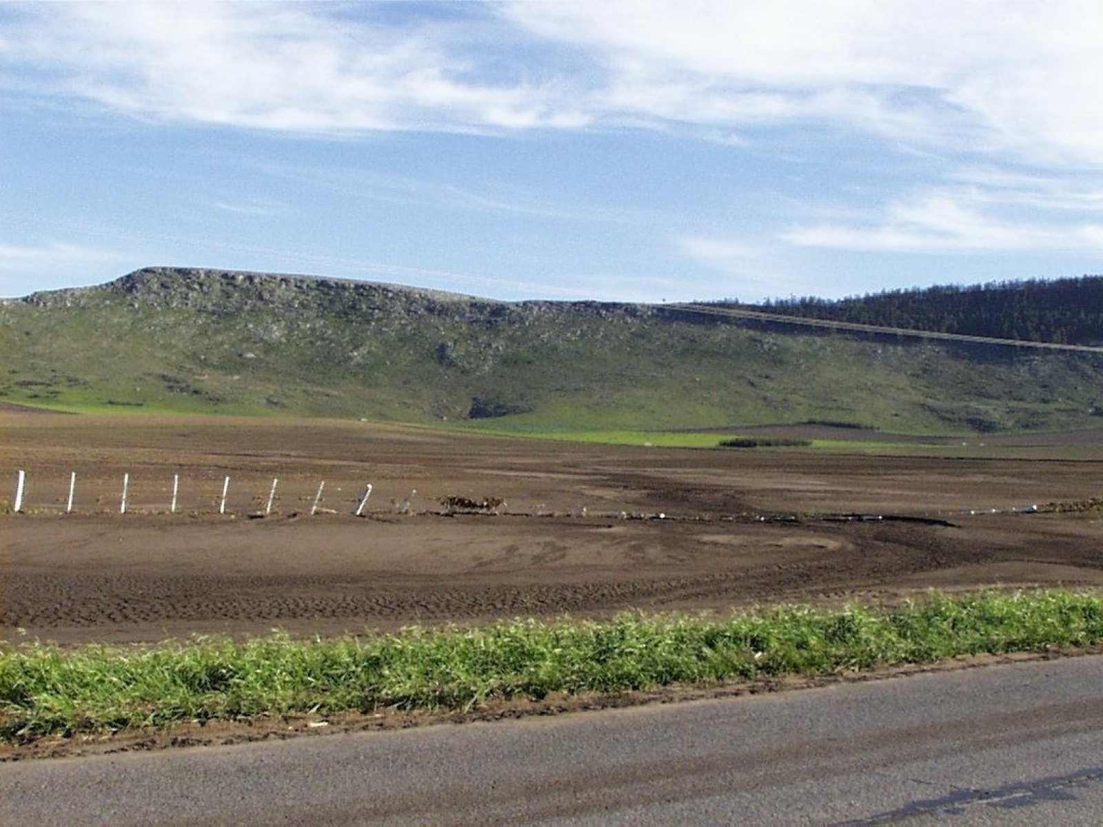 Ingenieros agrónomos presentan proyecto para proteger suelos de productores agrícolas