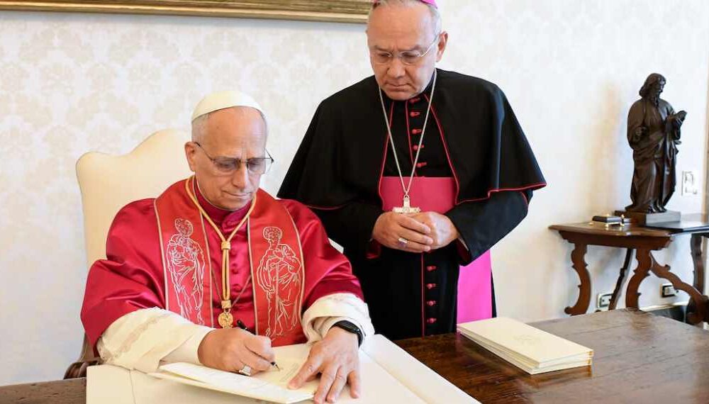 Leon XIV presentó su primera exhortación apostólica sobre amor y justicia