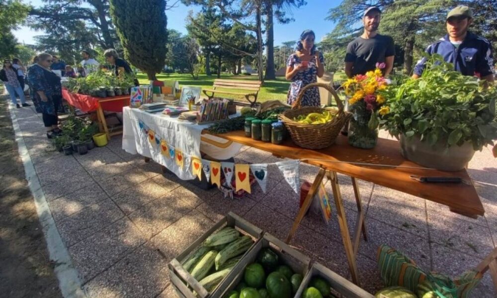 Puan recibe la Feria Itinerante de la Agricultura Familiar este 17 de octubre