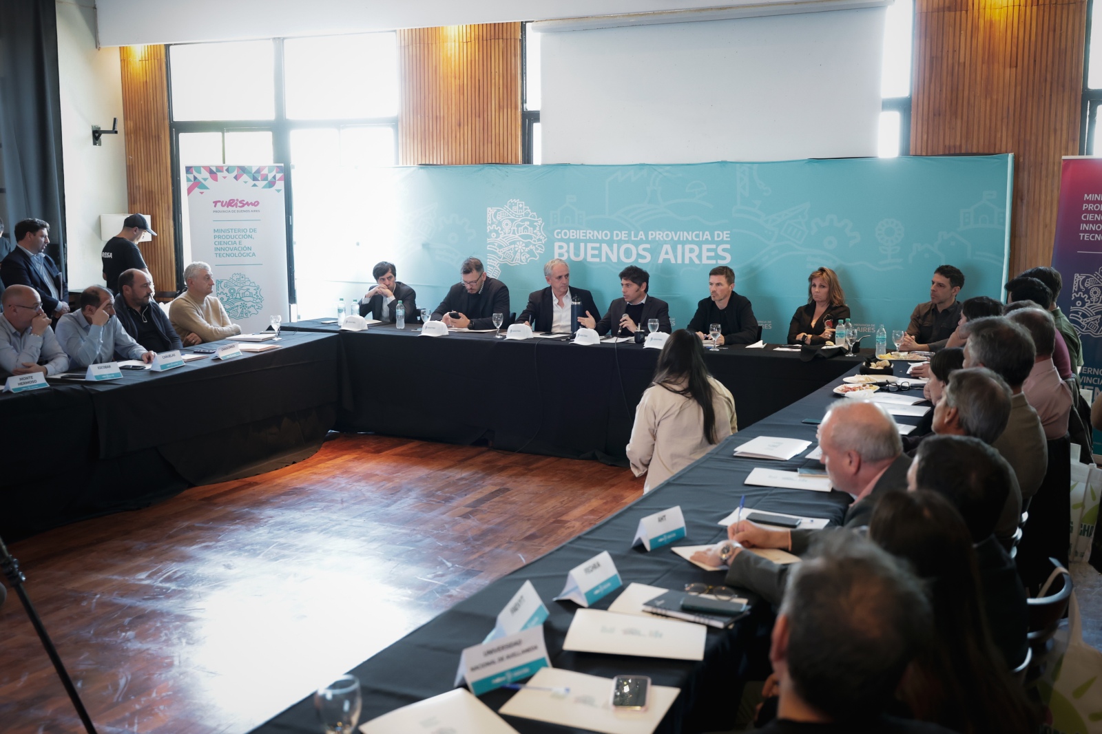 Axel Kicillof lidera la apertura de la 31 Asamblea Ordinaria del Consejo Provincial del Turismo