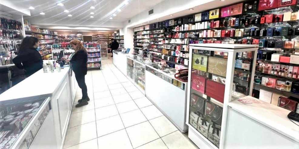 Ventas minoristas de pymes caen un 2 por ciento en septiembre