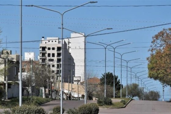 Finalizó la modernización del alumbrado público en Monte Hermoso: ¡Conocé todos los detalles del cambio a tecnología LED!