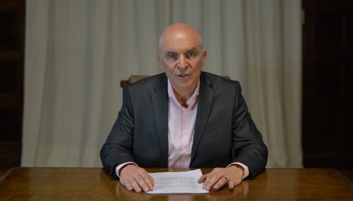 José Luis Espert aclara transferencia de USD 200 mil: no vinculada a campaña de Fred Machado.