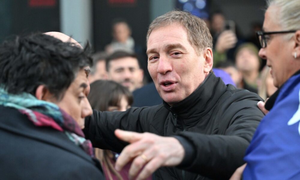 La Libertad Avanza presenta a Santilli al frente de lista; Ramos Padilla define.