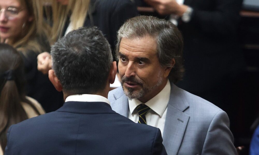 Milei reemplaza a Espert por Bertie Benegas Lynch en Presupuesto y suma polémica.