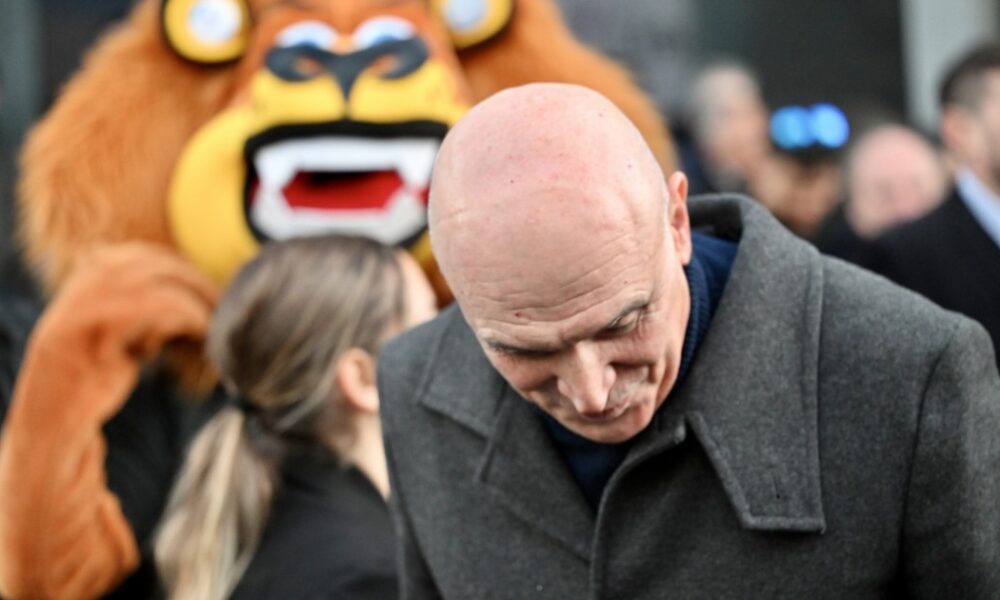 Sacar a Espert de la boleta: 14 mil millones en juego y no habrá reimpresión