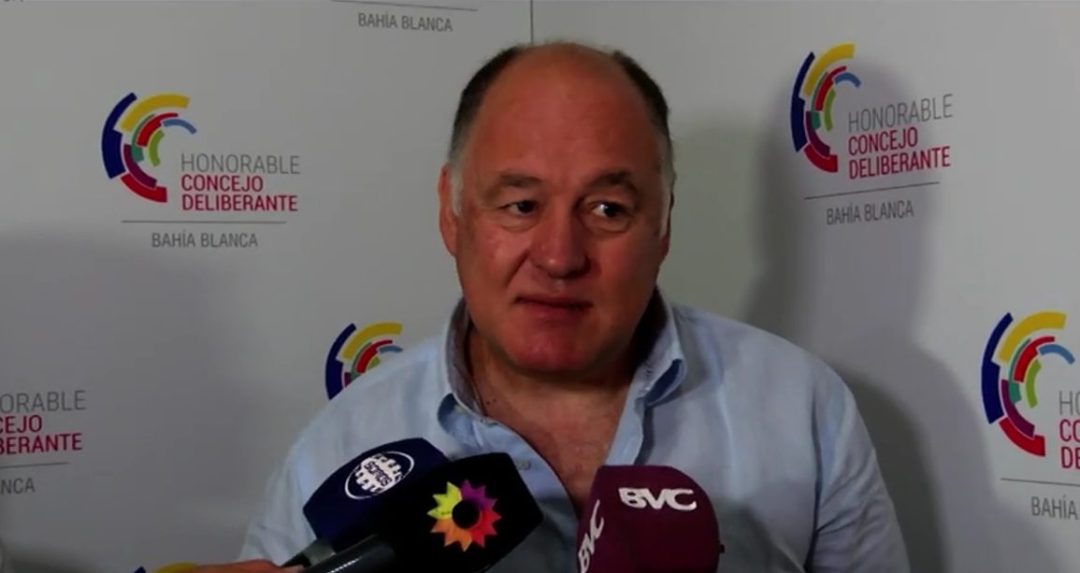 Subida de tasas es un gran golpe al bolsillo de los bahienses según Adrián Jouglard