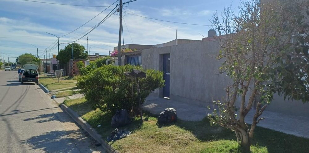 Hombre mata a su hermano y hiere a otro con una pala en un violento episodio familiar