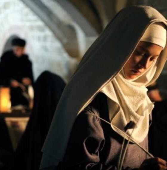 Quien fue Santa Hildegarda y el valor actual de sus enseñanzas y productos