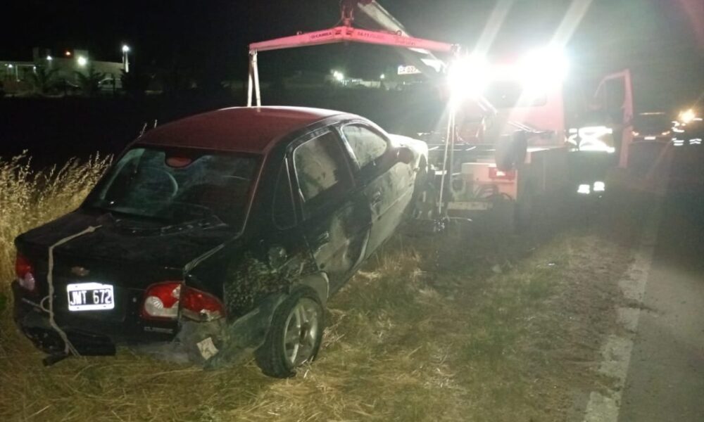Tres autos chocan en cadena en la ruta 3 sin heridos ni daños graves