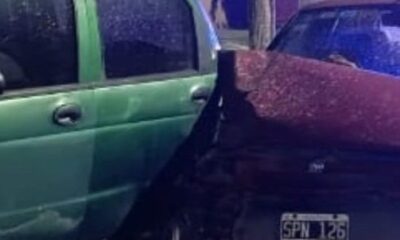 Iba alcoholizado y chocó contra un auto estacionado