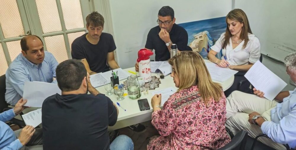 Comienza en el Concejo el análisis del Presupuesto 2026 con la exposición de funcionarios municipales