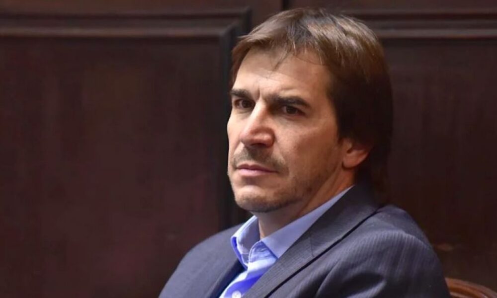 Allanaron la AFA y al empresario Faroni por el desvío de USD 42 millones