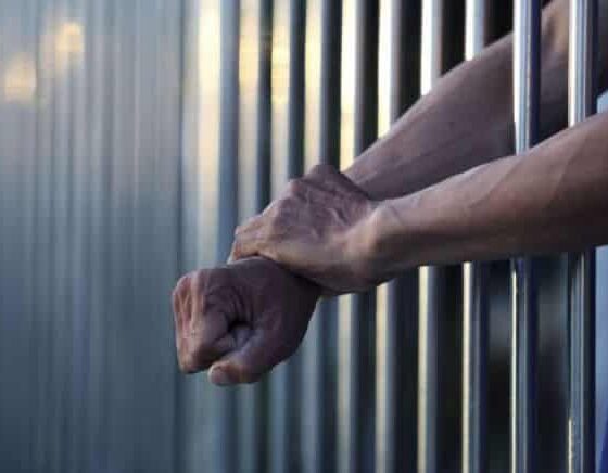 Condenan a hombre por tenencia de droga en Unidad Penal de Villa Floresta