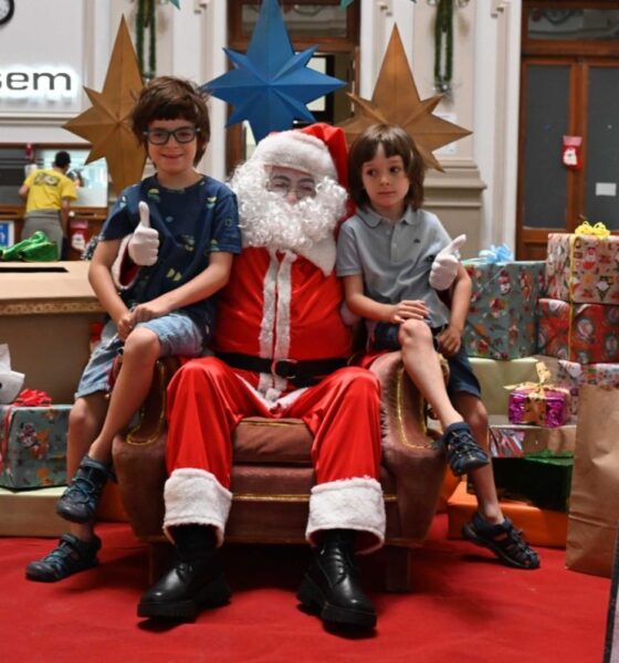 Navidad Ciudad Puerto – Papá Noel llega al palacio Municipal para sacarse fotos y recibir cartitas