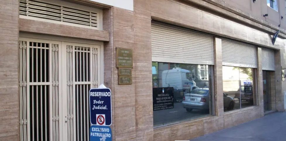 Prisión preventiva para el hombre que hirió con una piedra en el rostro a una niña