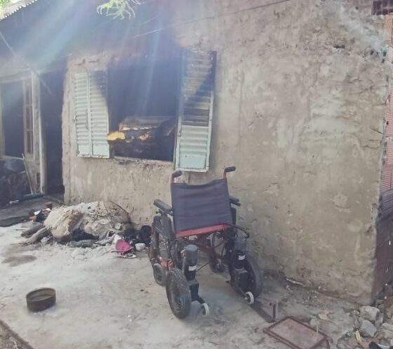 Perdieron todo en un incendio: "estoy sola con mis hijos, no tengo nada”