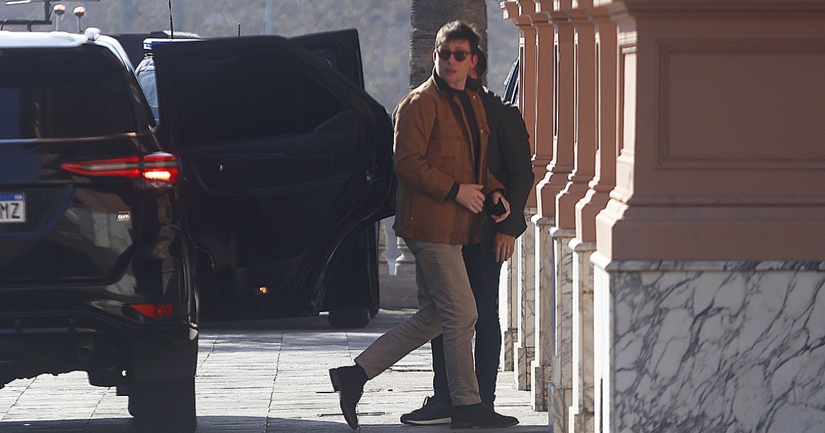 Santiago Caputo coordinó la ley de Inocencia Fiscal y confirma su regreso a la operación sobre el Congreso